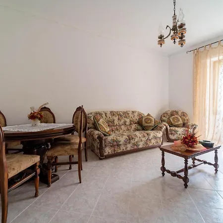 Apartment Casa Zichirinedda *