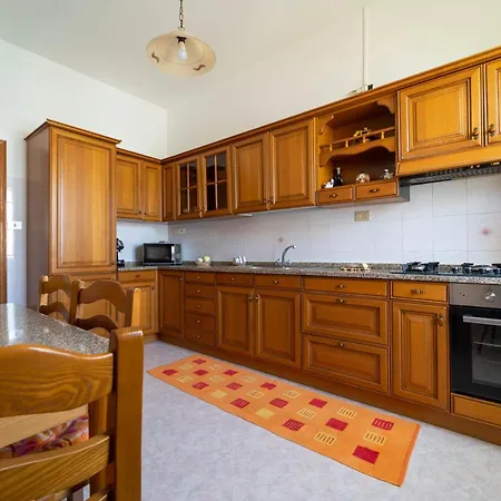 Casa Zichirinedda Apartment *