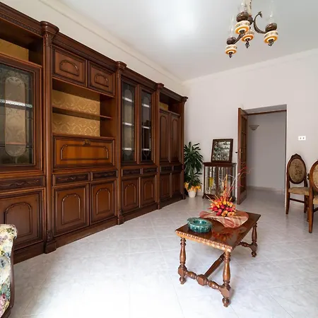 Casa Zichirinedda *