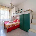 Casa Zichirinedda