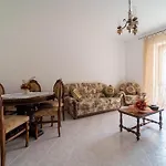 Apartment Casa Zichirinedda *