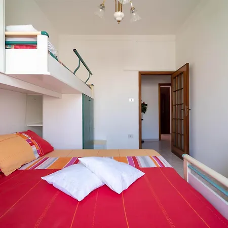 Casa Zichirinedda 아파트